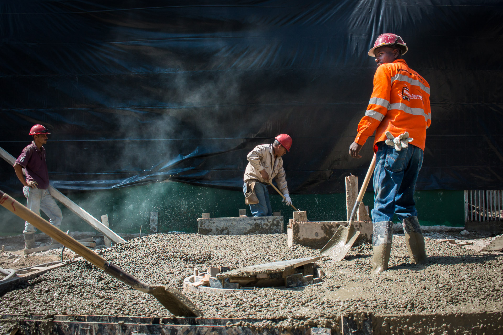 Estación de Metro de Bello Monte - Fabiola Ferrero | Ee