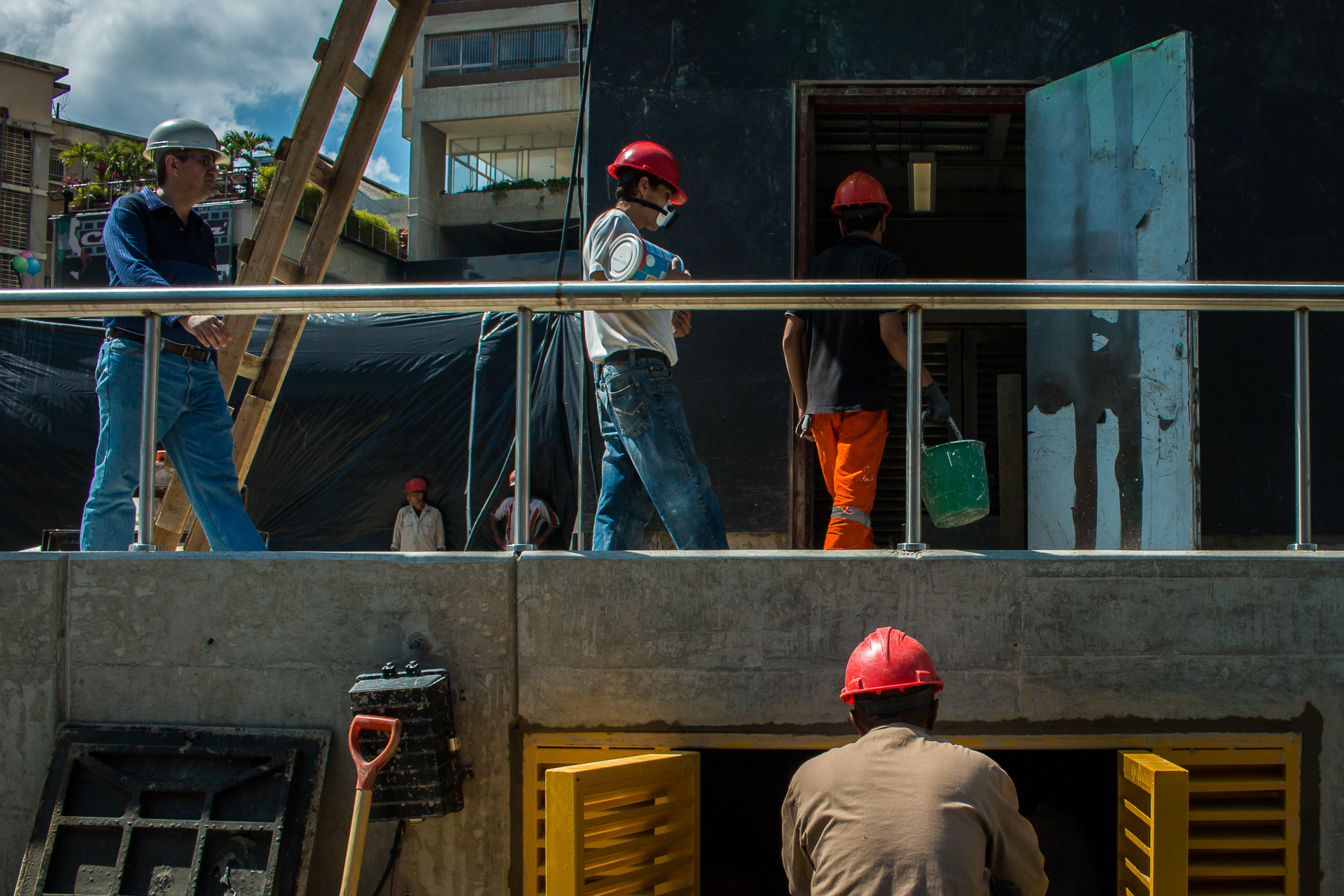 Estación de Metro de Bello Monte - Fabiola Ferrero | Ee