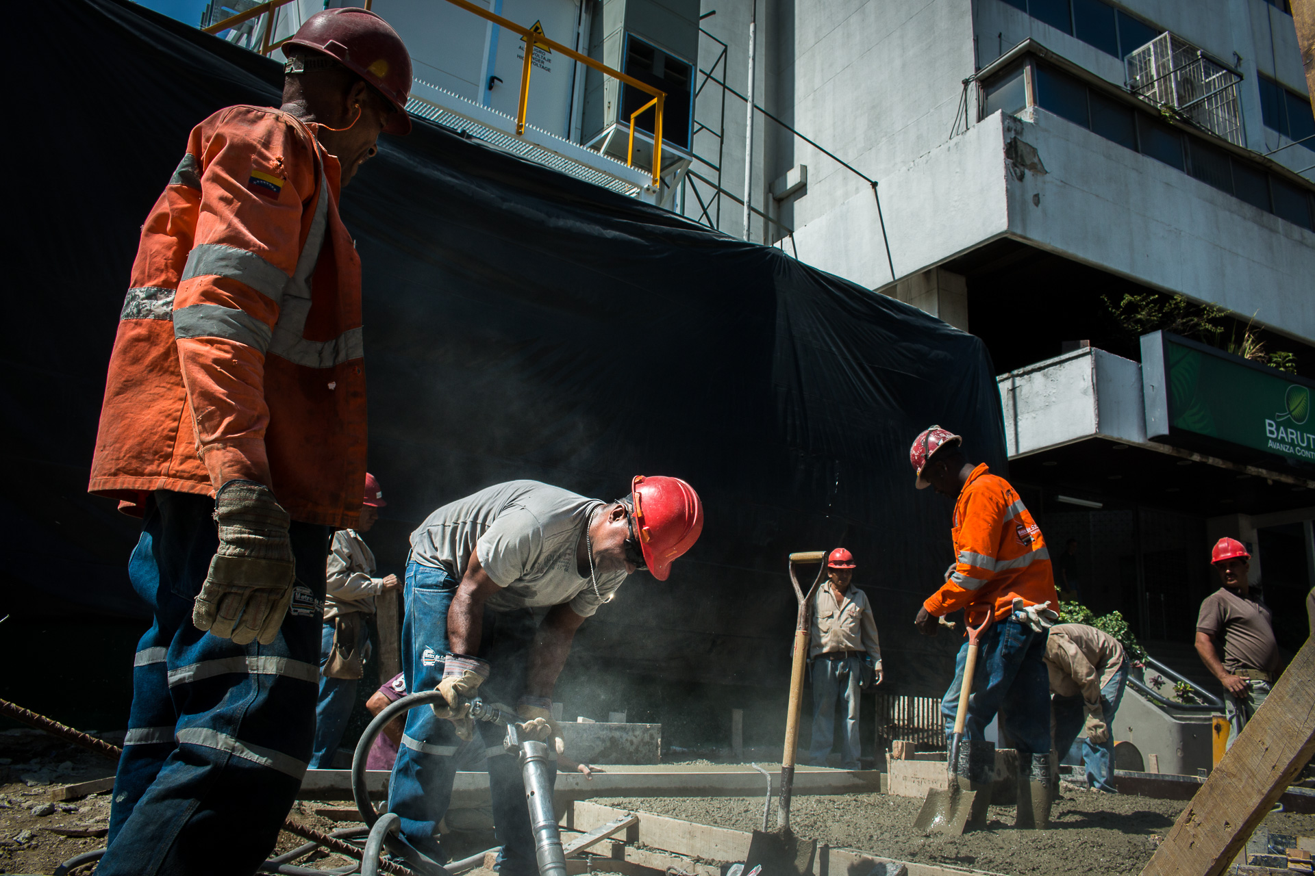 Estación de Metro de Bello Monte - Fabiola Ferrero | Ee