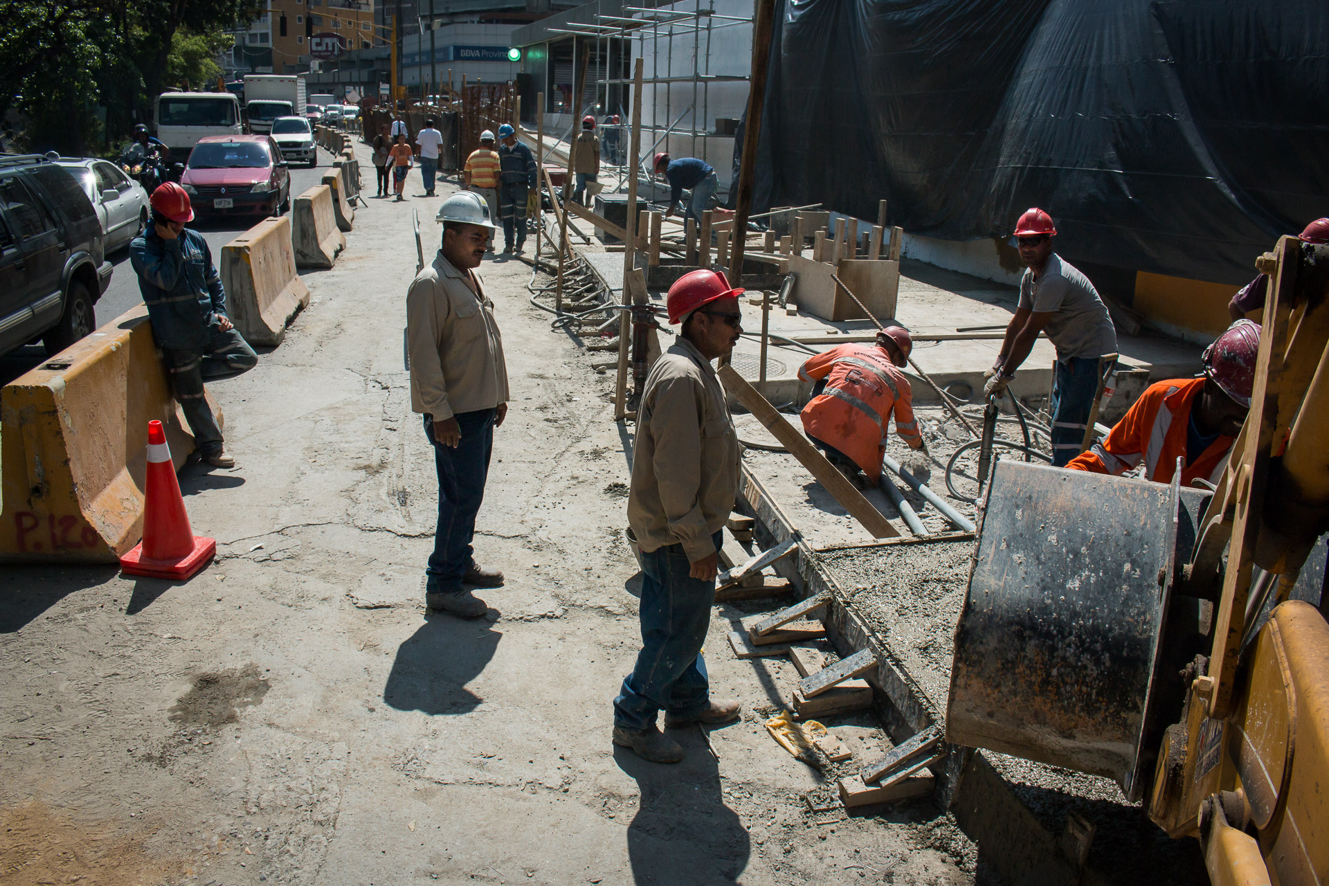 Estación de Metro de Bello Monte - Fabiola Ferrero | Ee
