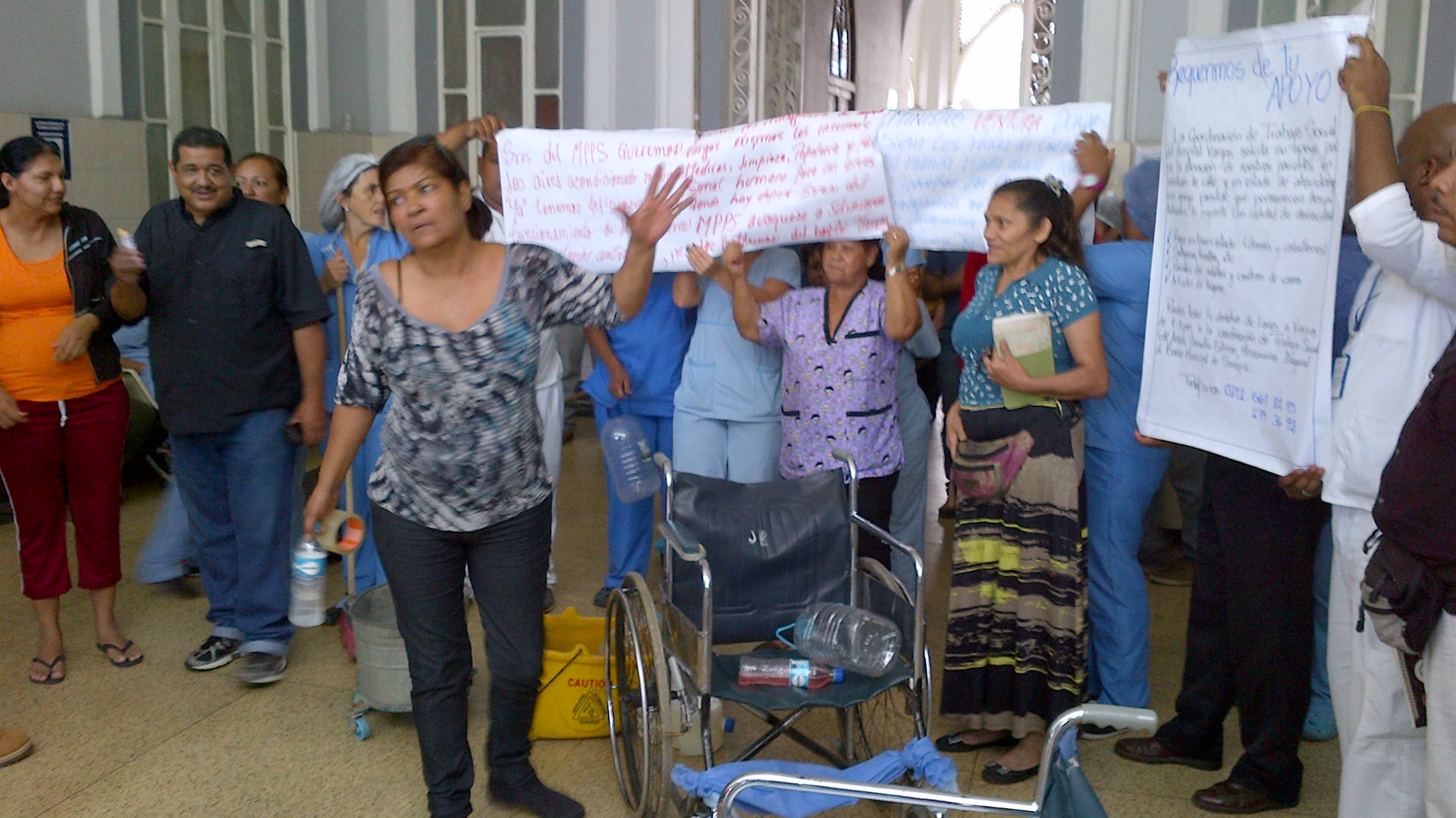 "MinSalud declaró la guerra a pacientes con la falta de insumos en ...