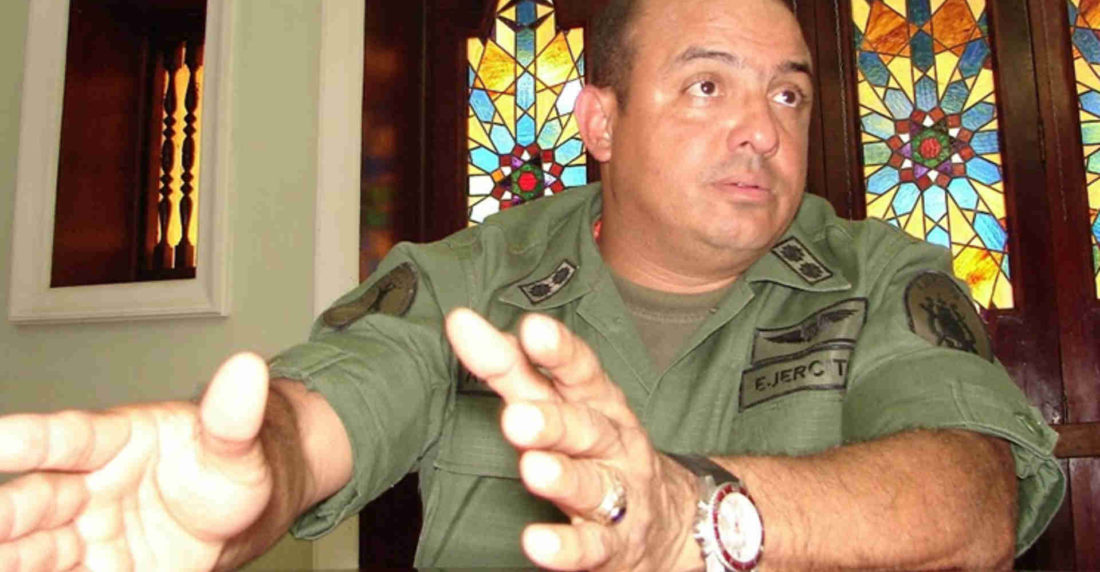 Alcalá integra la reciente lista de buscados por el gobierno estadounidense, pero asegura que trabaja con estos para realizar operaciones contra Maduro