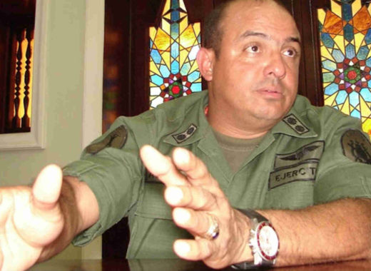 Alcalá integra la reciente lista de buscados por el gobierno estadounidense, pero asegura que trabaja con estos para realizar operaciones contra Maduro