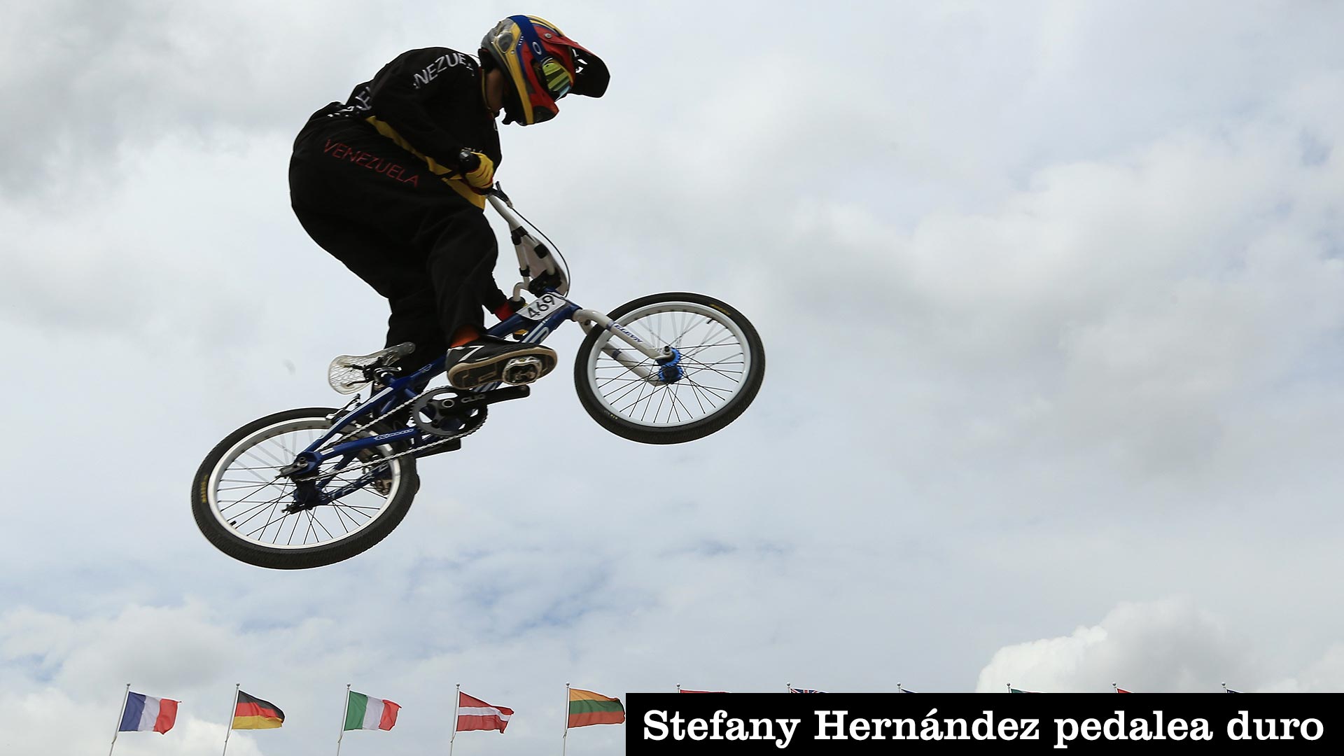 Stefany-Hernández1