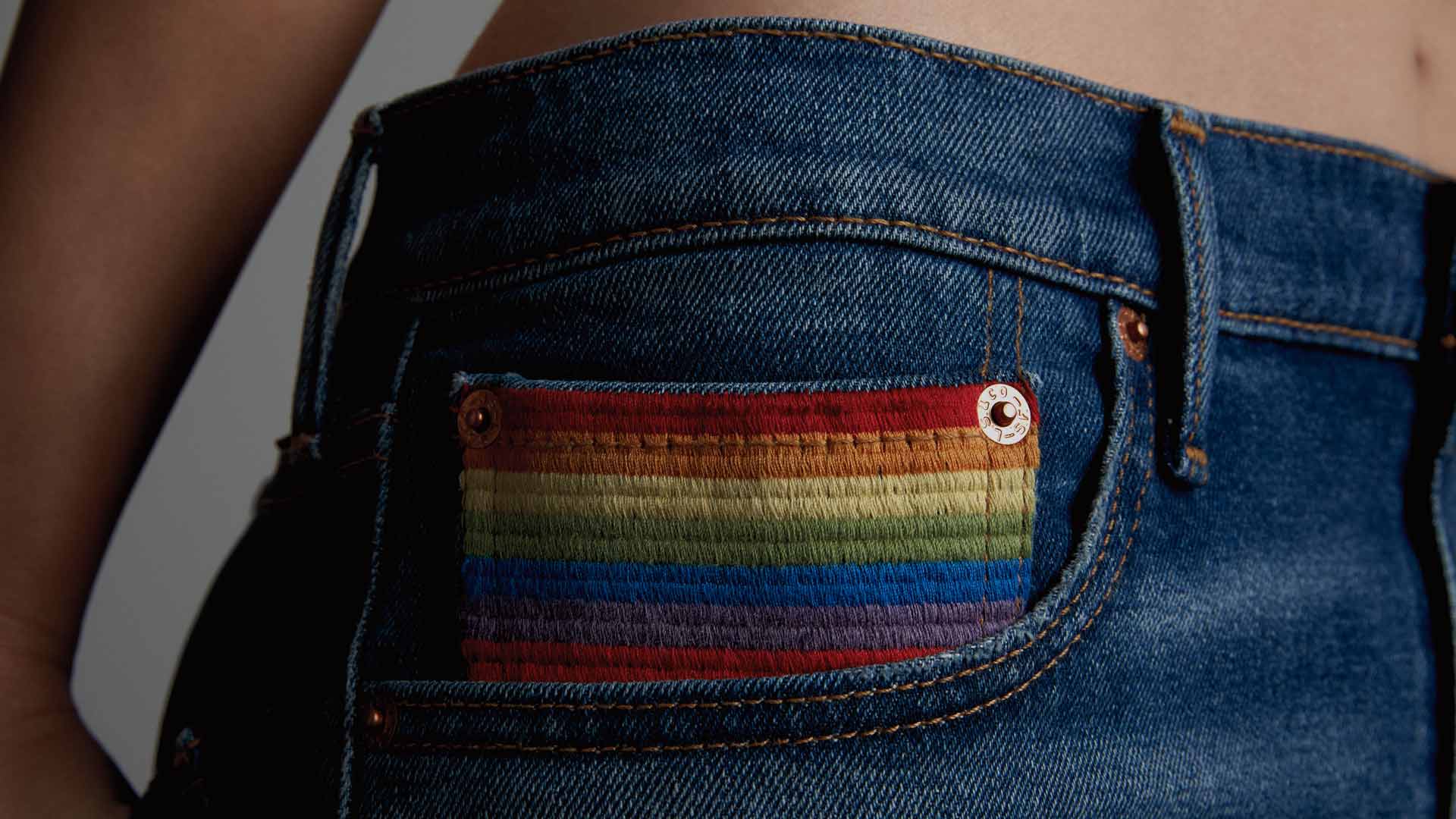 Levis3
