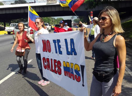 Protestaron por revocatorio