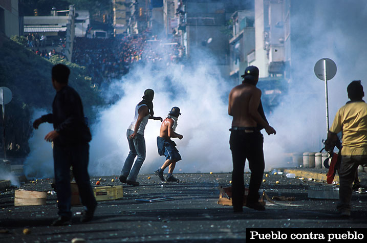 Marcha  11  de Abril de 2002   March April 11 2002