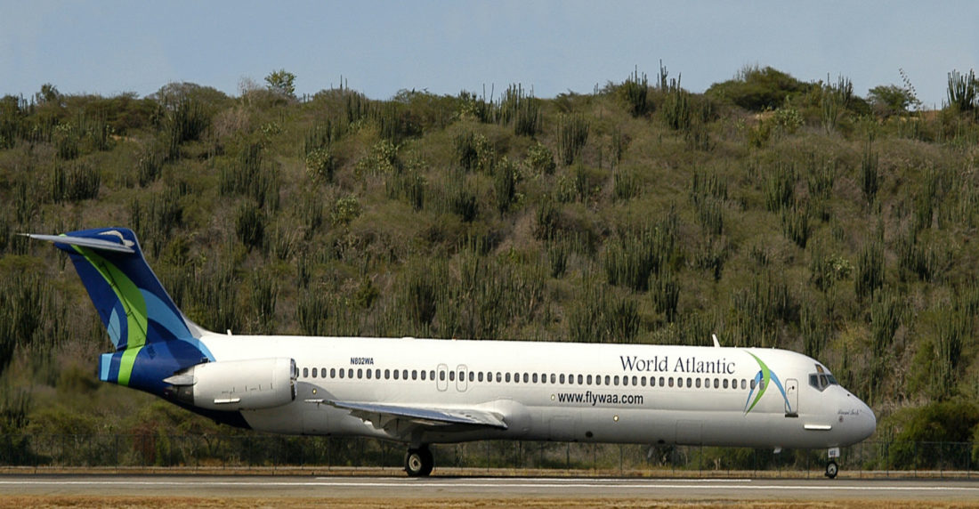 Avión World Atlantic-Laser