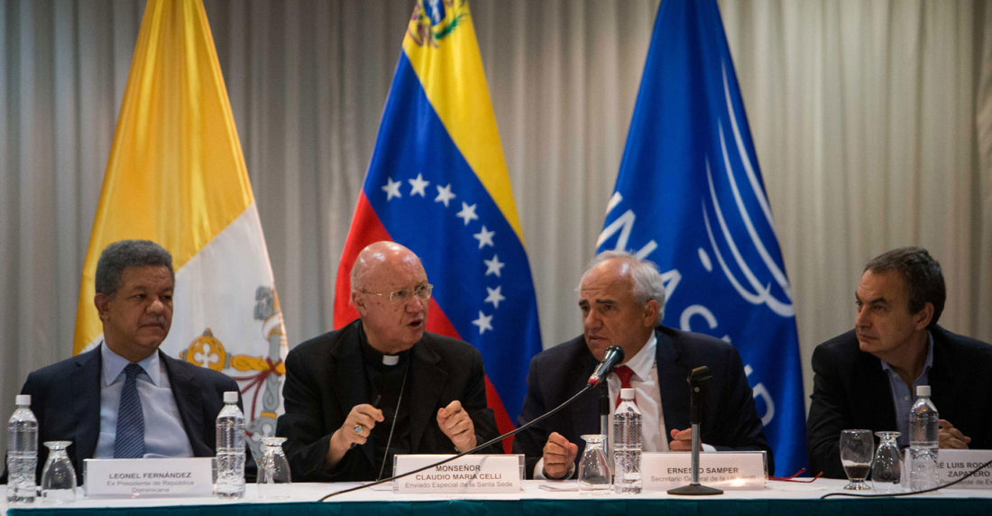 Diálogo gobierno y oposición