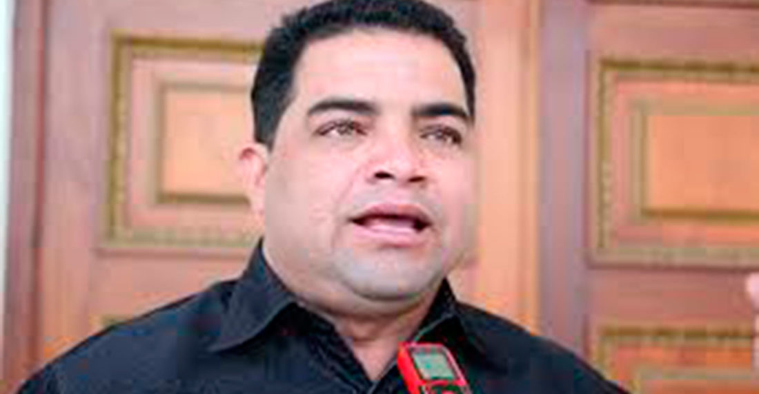 William Gil