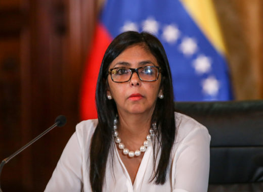Delcy Rodríguez es parte de las sanciones