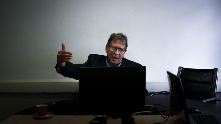 Importaciones, analiza Natan Lederman