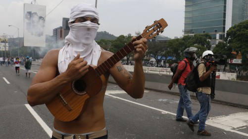 200417 Pedro Agranitis-EL ESTÍMULO 212