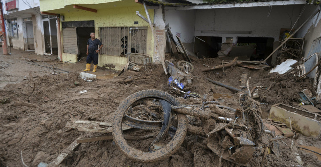 Escombros deslaves Colombia