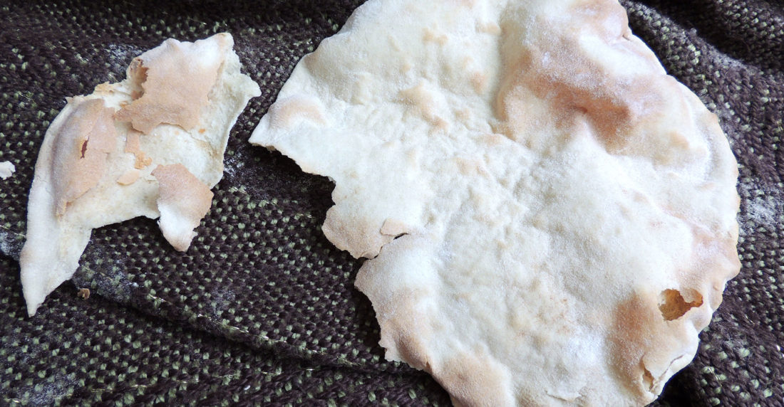 pan ázimo, four hands cooking, pan, judíos