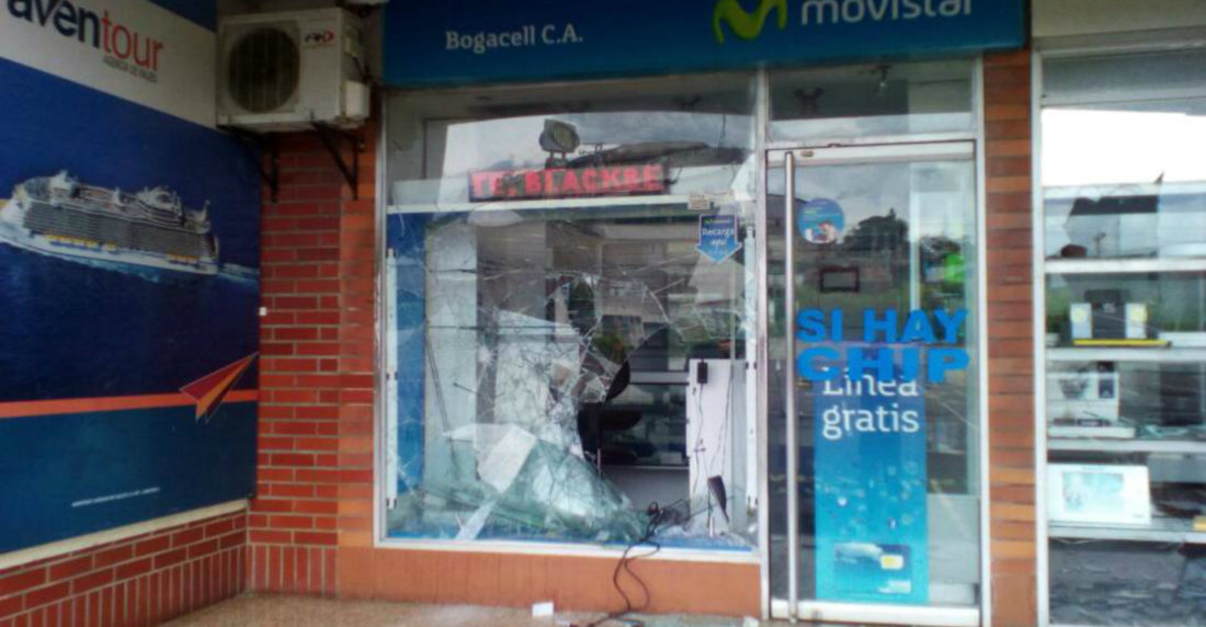 Tienda saqueada