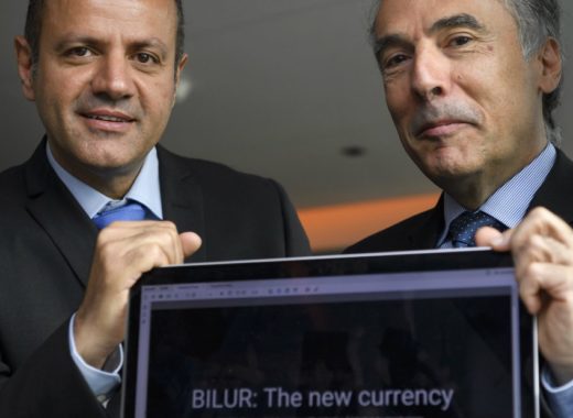 Bilur