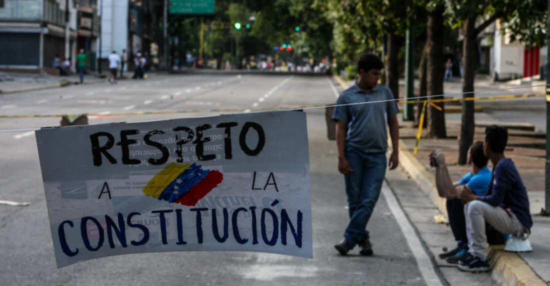 Constitución