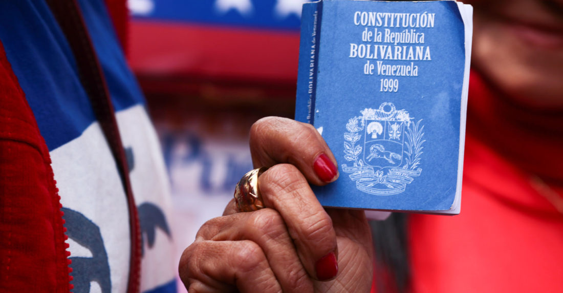Constitución