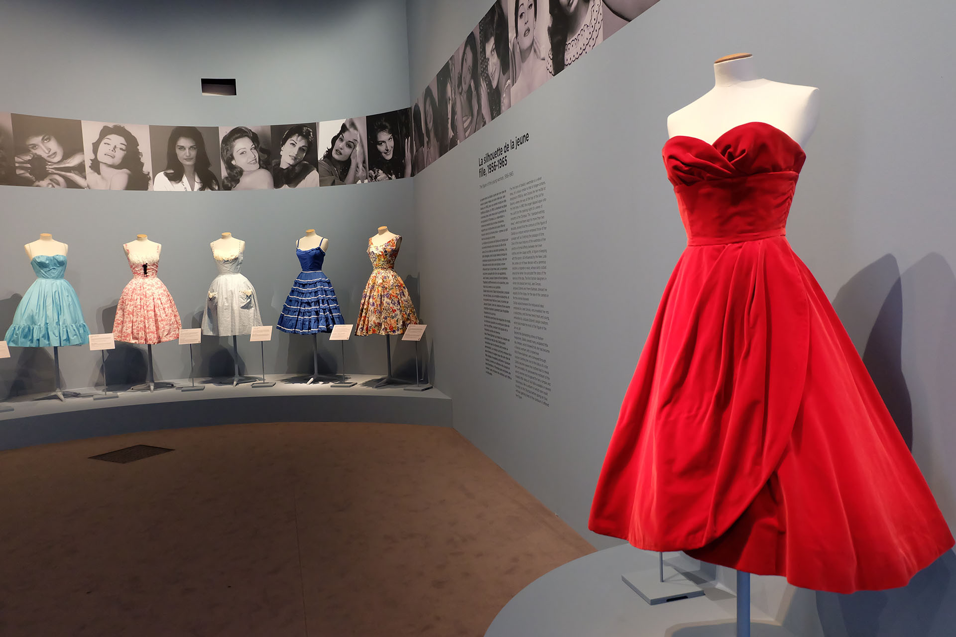 DSCF6847-Exposition-Dalida-Garde-robe-Mode-Palais-Galliera-Paris-2017-Go-with-the-Blog