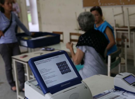Smartmatic, de aliado del gobierno a demandante