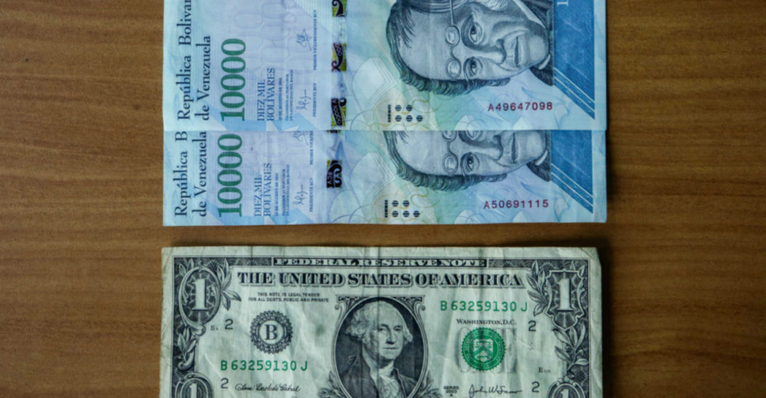 Bolívares dólares 4