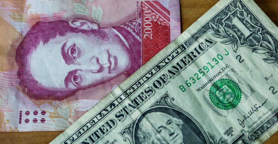 Bolívares dólares 6