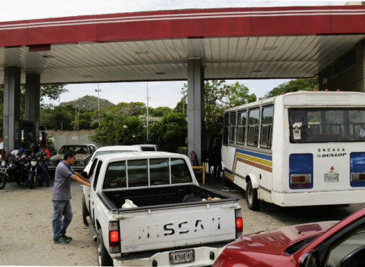 Cola gasolina Margarita