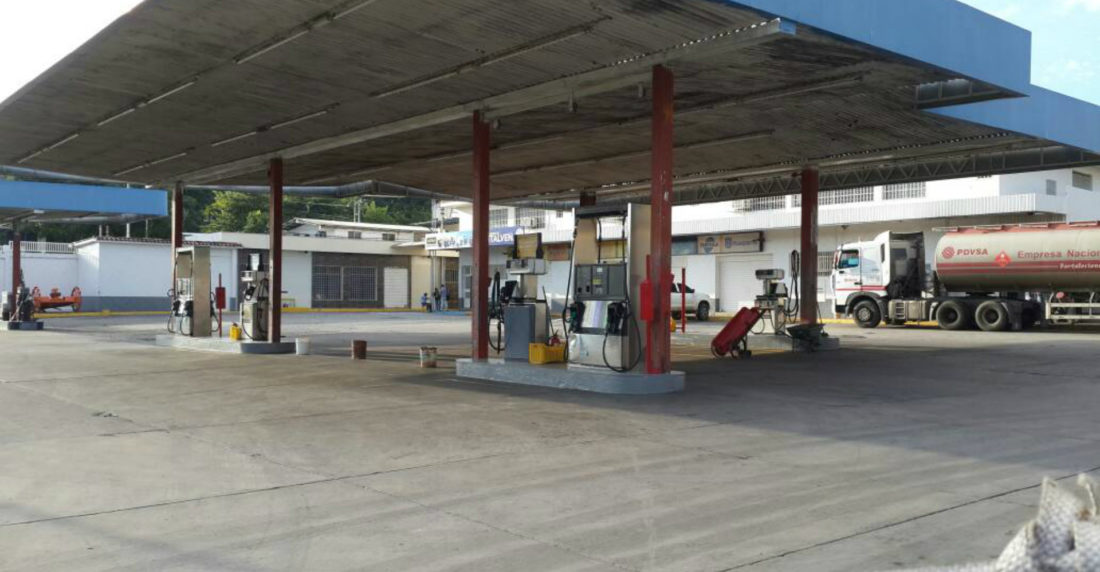 Cola en Guanare (gasolina)