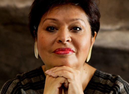 ivanova decán