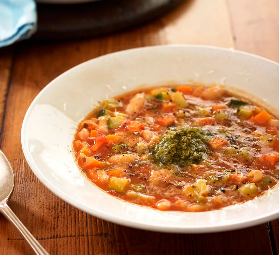 Minestrone picante, la "sopa grande" que le gusta a todos