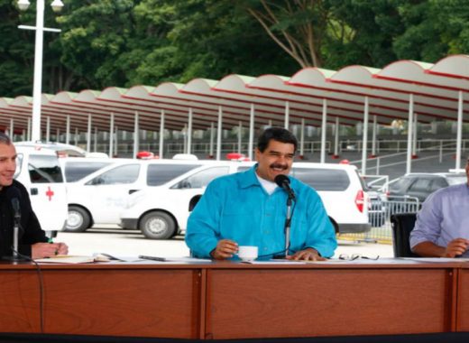 Maduro-Deuda