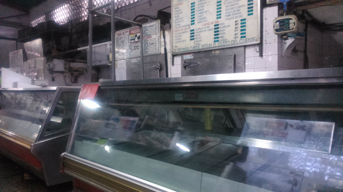 Neveras de carne-Quinta Crespo