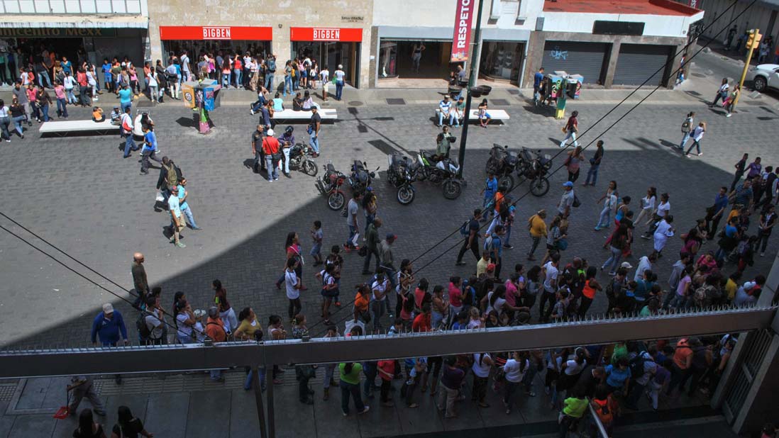 Locales-en-sabana-grande-vacios-Ei-DanielH-12