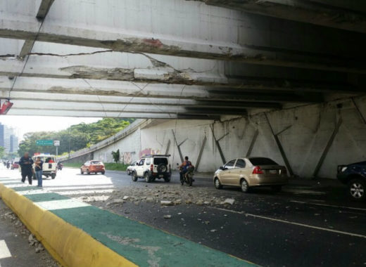 Puente mohedano cae parte del techo
