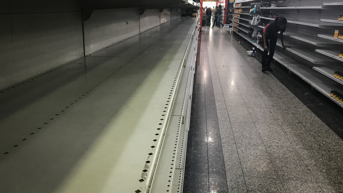 EE-Mercados-estantes-vacios-11.01.18-DanielH-5