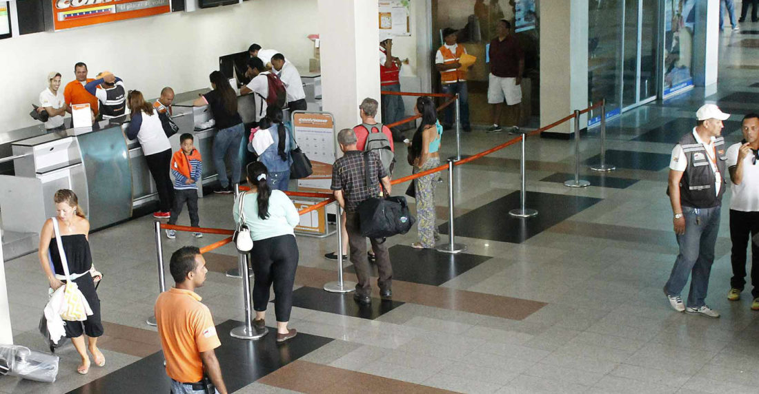 Aeropuerto Santiago Mariño