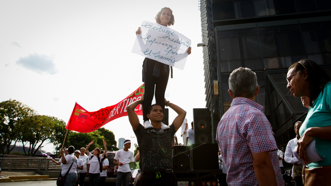 EE-bertucci-PlazaVenezuela-AlejandroCremades (9 of 15)