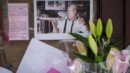 bourdain-feat-1100x618