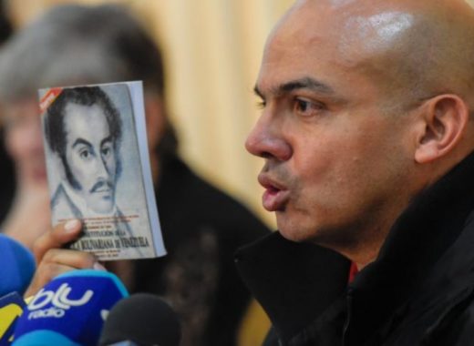 Cliver Alcalá y la FARC