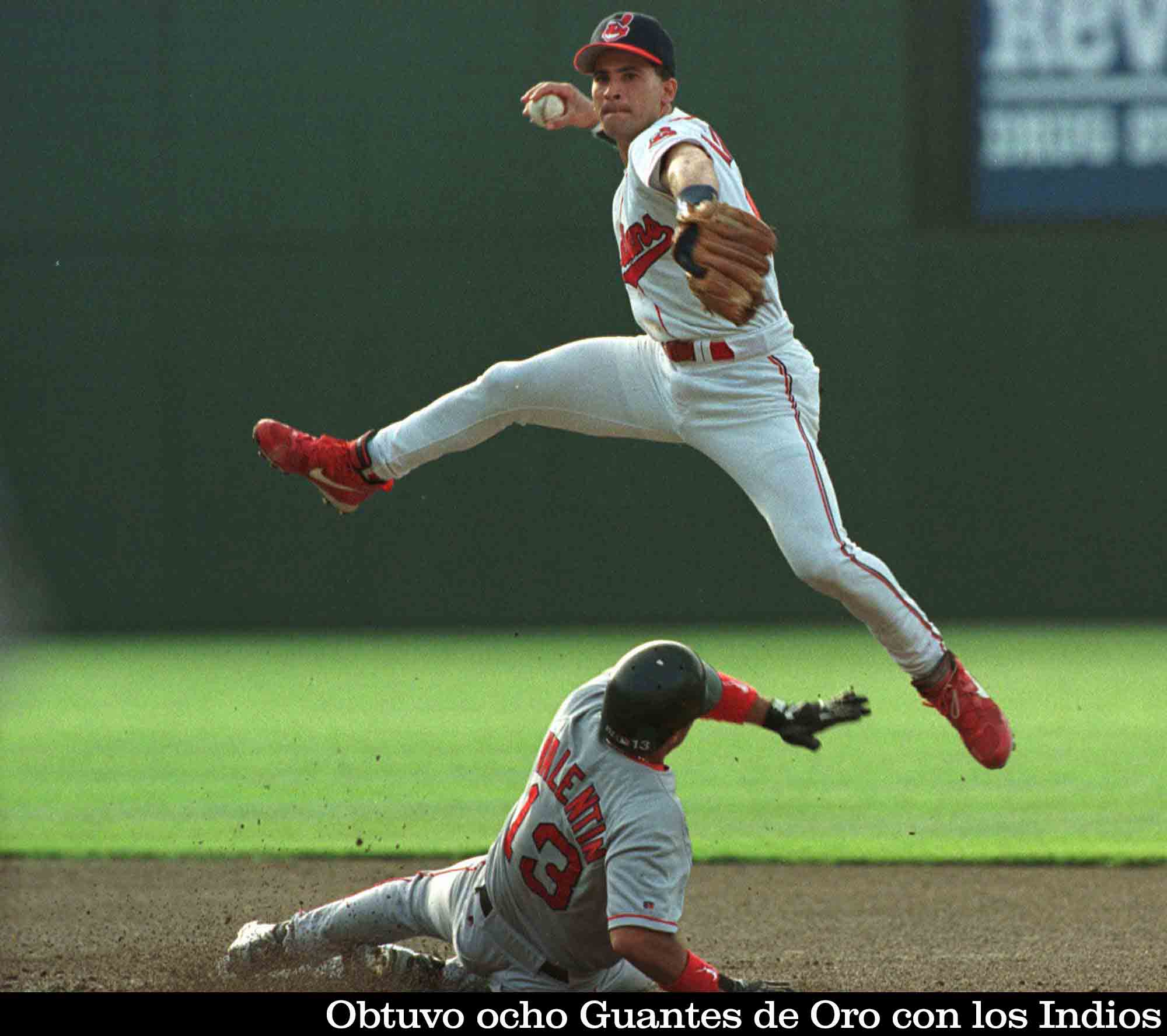 OMAR VIZQUEL JOHN VALENTIN