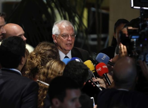 UE cataloga de inaceptable ataque a Guaidó en Barquisimeto