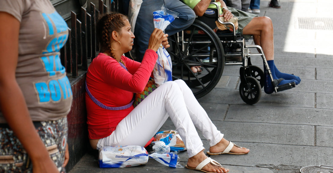 Maduro anuncia pago de salarios por 6 meses ante pandemia