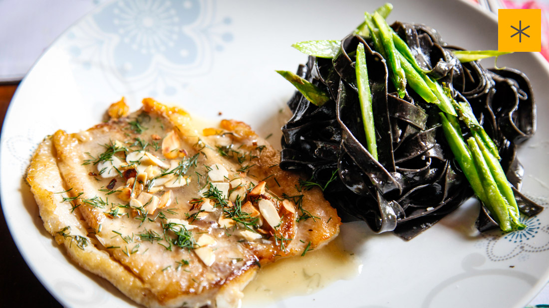 Pescado y pasta come a casa bienmesabe