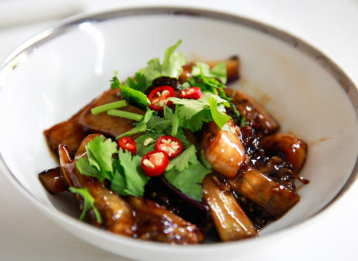 Berenjenas con ajo y cilantro