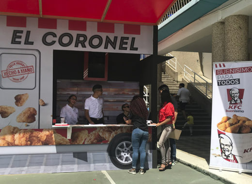 KFC tiene nuevo food truck