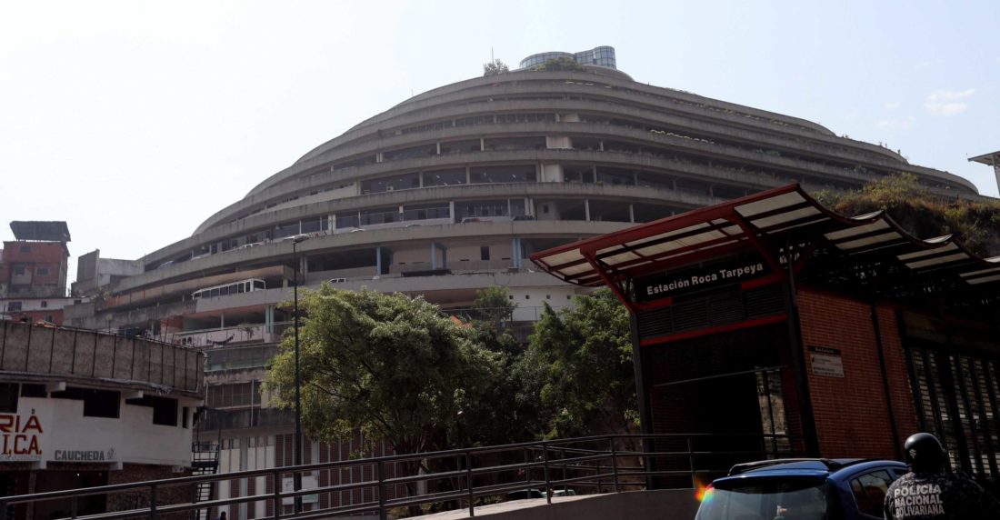 Carol Padilla envió a muchos presos políticos al helicoide