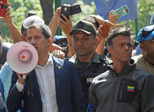 Militares que apoyaron a Guaidó la piraron