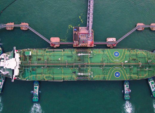 El petróleo vive sus horas más bajas