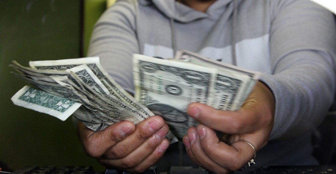 Dólar